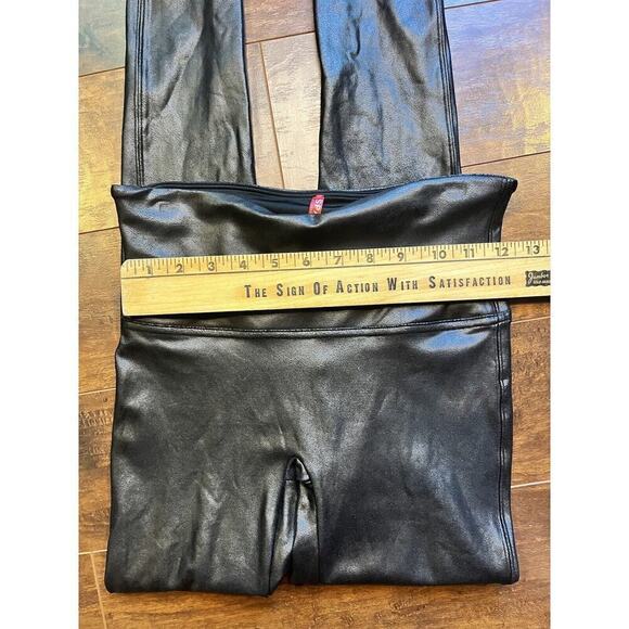 Spanx Black Fuax Leather Womens Pull On Casual Legging Size M - Picture 3 of 5